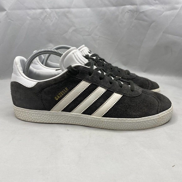 ADIDAS ORIGINALS GAZELLE Shoes Women’s 8/ Boys 6.5 Gray White Sneakers Suede